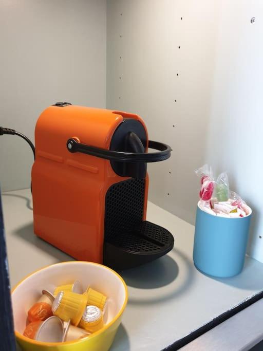 P'Tit Canut : Studio Tout Equipe Proche Centre Et Gare Lyon Buitenkant foto